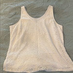 Lane Bryant white lace flowers shell